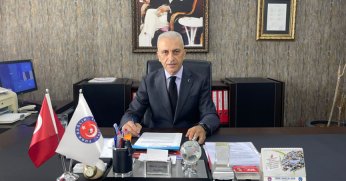 Çeker, ‘Sağlık çalışanlarına muayene önceliği verilmeli’