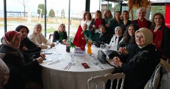 Yardım Sevenler’den 97. yıl kutlaması