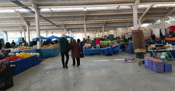 Soğuk hava semt pazarını etkiledi