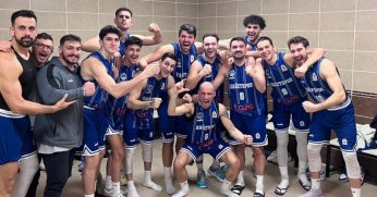 Kağıtspor deplasmanda galip 70-75