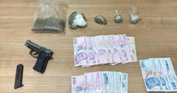 Kocaeli’de 4 zehir taciri tutuklandı