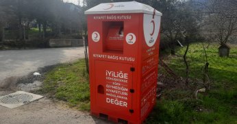 Kıyafet bağış kutularının sayıları artıyor