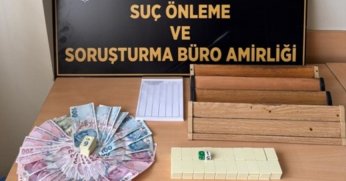 Kumar oynatılan iş yerinde 5 kişiye işlem yapıldı