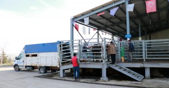Mezbahalarda ramazan yoğunluğu yaşanıyor