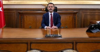 ‘Gayretleri her türlü övgünün üzerindedir’