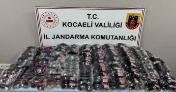 Gölcük’te sahte 2 bin güneş gözlüğü ele geçirildi