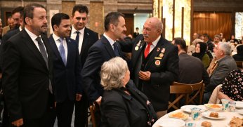 Vali Aktaş, MÜSİAD’ın iftarına katıldı