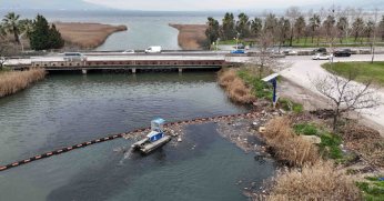 İzmit Körfezi, dört koldan temizleniyor