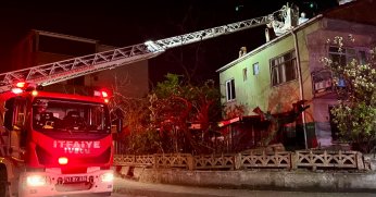 Baca yangını hasara yol açtı