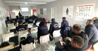 İtfaiyecilere ‘asansörde kurtarma’ eğitimi verildi