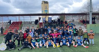 İzmit G.B şampiyon oldu