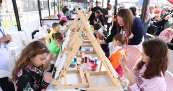 Kılavuz Gençlik, 23 Nisan ruhunu çocuklara aşılıyor