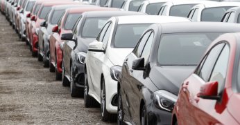 Otomobil ve hafif ticari araç pazarı yüzde 2,7 arttı