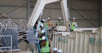 Taş Kırma Tesisi genç  mühendisleri ağırladı