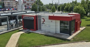 Kan verene tişört ve eşofman hediye