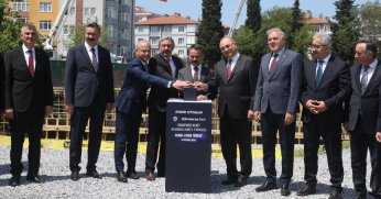 Gölcük’te eğitime büyük yatırım