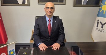 ‘Gençlerimiz her şeyi çok iyi takip ediyor’