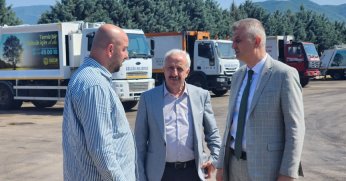 Sezer’den Temizlik İşleri’ne ziyaret