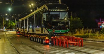 7’nci tramvay da raylarla buluştu
