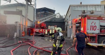Demir çelik fabrikasında yangın