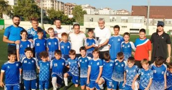 İzmit G.B kupasına kavuştu