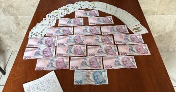 Kumar oynayan 5 kişiye 46 bin 235 lira ceza
