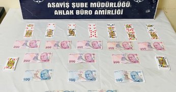 Kumar oynayan 4 kişiye 36 bin 988 lira ceza
