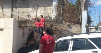 Elektrik direğinde kısa devre yangına yol açtı