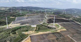 Türkiye’nin elektrik kurulu gücü 120 bin megavatı aştı