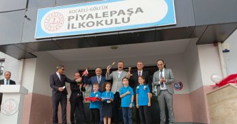 İlk ders zili çaldı