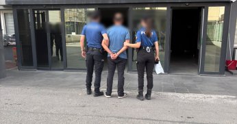 Aranan hırsızlık  hükümlüsü tutuklandı