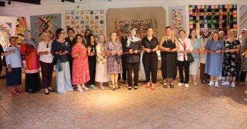 41 eserle ‘Kumaşların  Aşkı’ sergisi açıldı