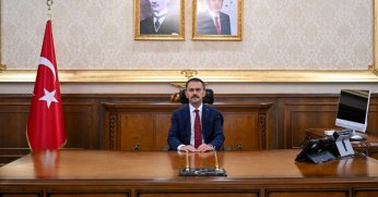 ‘Bayrağımız cesaretleri  sayesinde dalgalanıyor’