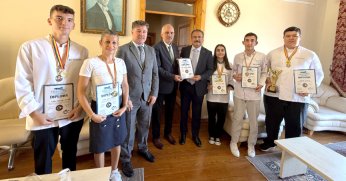 Lise öğrencilerinden uluslararası başarı