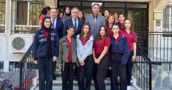 Mert, AKV MTAL’de öğrencilerle buluştu