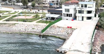 Yelken tutkunlarına modern tesis