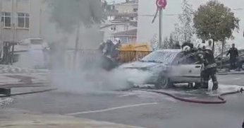 Seyir halindeki otomobilde yangın