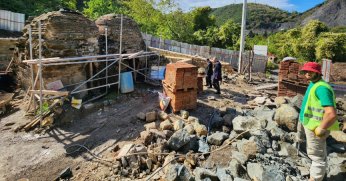 Tarihi hamamda restorasyon sürüyor