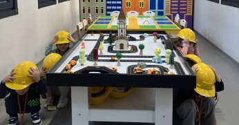 Miniklere güvenli yapılar anlatıldı