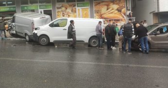 Freni boşalan tanker 8 araca çarparak durdu