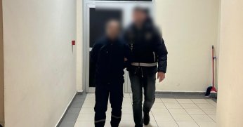 Hırsızlık hükümlüsü polisten kaçamadı