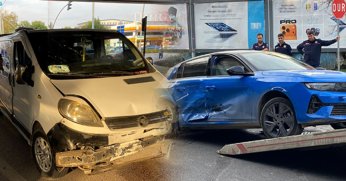 İki araç çarpıştı: 4 yaralı