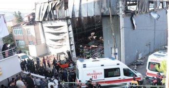 Fabrika yangınında 6 kişi hayatını kaybetti