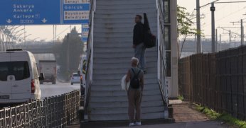 Ata’ya saygı için hayat durdu