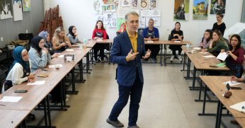 Renklerin şifasını Kocaeli’ye taşıdı