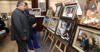 Sanatın dokusu sergide buluştu
