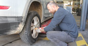 Servislerde kış lastiği yoğunluğu