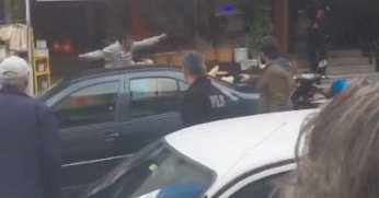 Polise bıçakla direnen şüpheli etkisiz hale getirildi