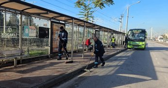 Duraklarda temizlik ve bakım çalışması