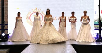 Evlilik Fuarı’nda defile büyüledi